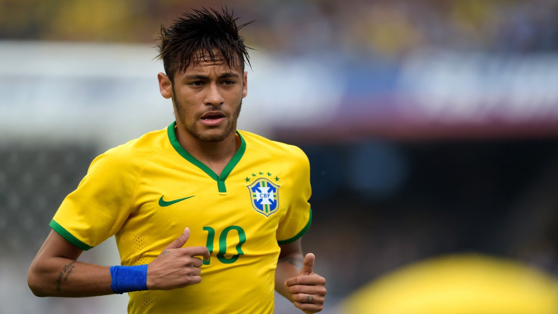 中国足球职业联赛赛事组织管理不断创新，中国足球联赛改革